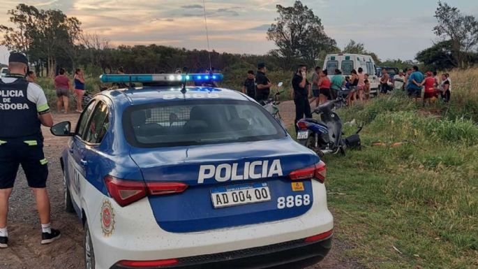 Mataron a una mujer y arrojaron el cuerpo al costado de una ruta