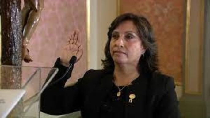 El partido gobernante expulsó a la vicepresidenta