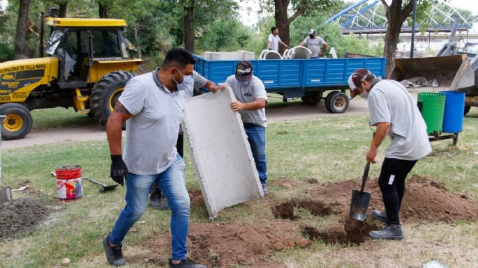 Instalaron nuevos asadores en la costanera