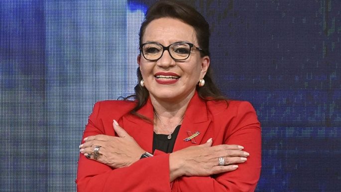 Xiomara Castro dijo que su gobierno “antepone al ser humano sobre las reglas del mercado”