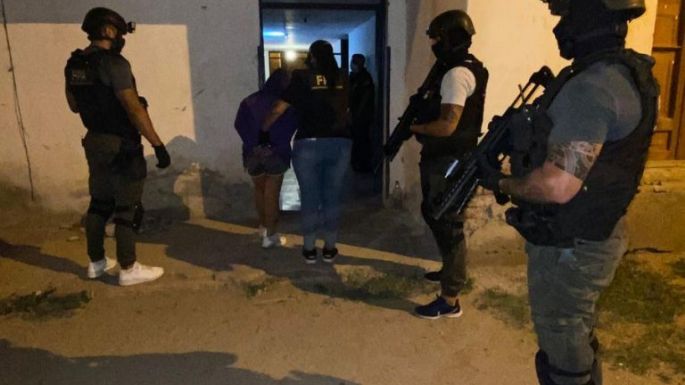 Una maestra jardinera era líder de una banda de narcomenudeo en La Cumbre