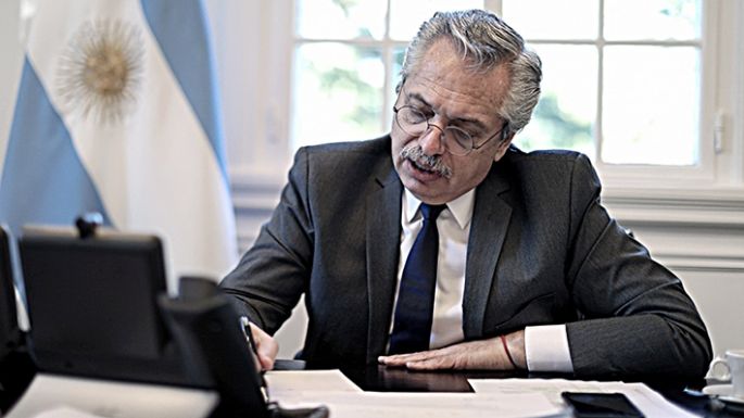 Fernández. regresó al país y piensa en la agenda bilateral