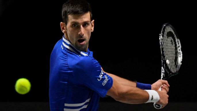 Djokovic permanece retenido en Melbourne tras apelar la negativa de ingreso a Australia