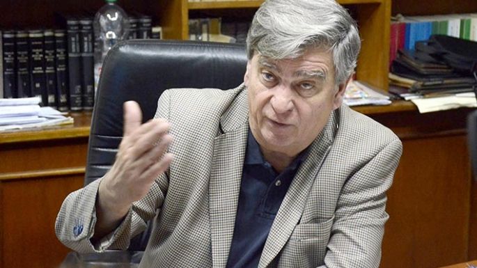 Caronni pidió que Gill destine a funcionarios políticos al “combate sanitario”