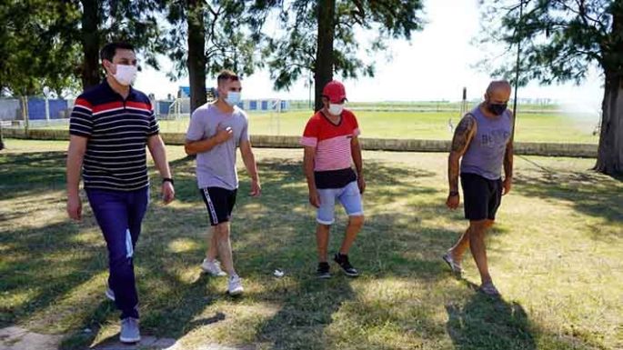 Bovo se reunió con dirigentes locales