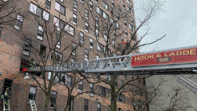 Al menos 19 muertos y 63 heridos por el incendio de un edificio de Nueva York