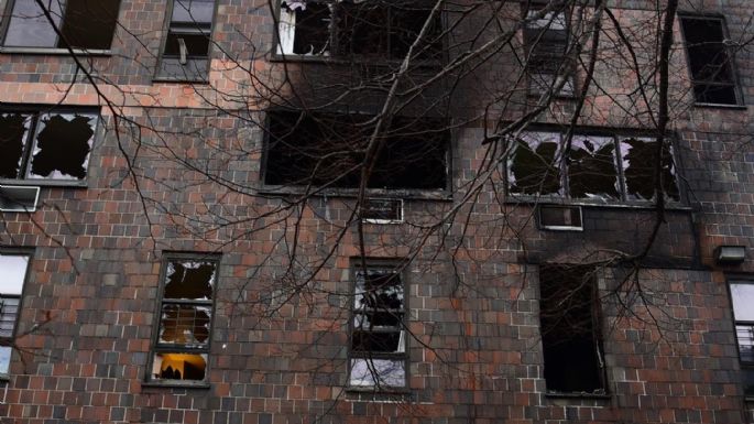 Al menos 19 muertos y 63 heridos por el incendio de un edificio de Nueva York