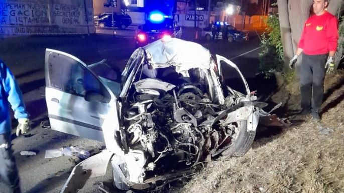 Un hombre viajaba con sus hijos y falleció al chocar contra un colectivo