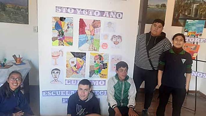 Muestra de arte escolar