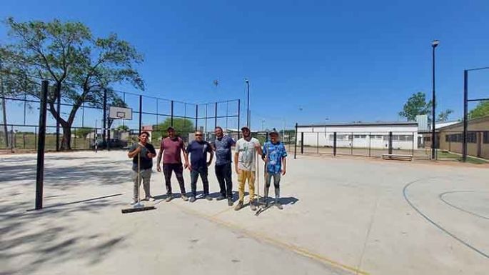 “No había nada, era todo tierra”, y ahora hay un playón deportivo