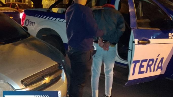 Detuvieron a dos hombres cuyo vehículo estuvo vinculado a dos "cuentos del tío"