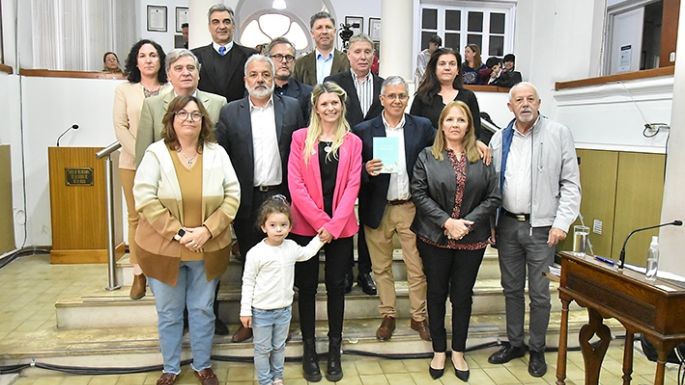 ­Reconocimiento de la ciudad al libro que enseña a transitar los duelos