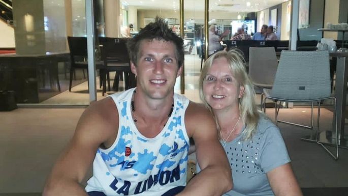 En el reflejo de las madres del deporte, ¡un saludo a todas en su día!