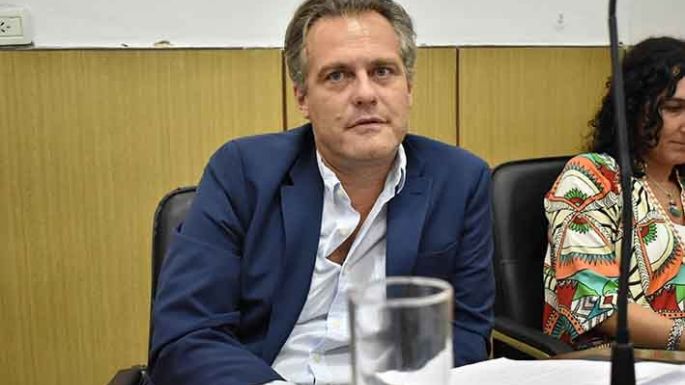 “Navarro debería hacerse cargo”