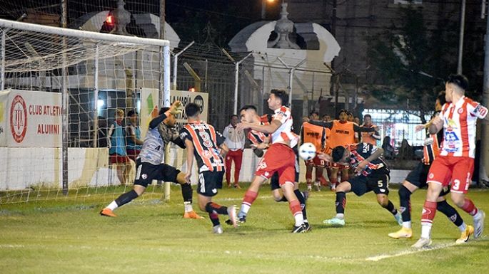 Alumni tuvo mejor cabeza
