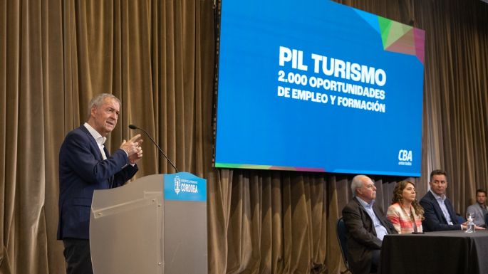 Schiaretti presentó un programa para generar empleo y formación en turismo