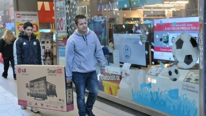 Habrá un programa para financiar, en 30 cuotas fijas, TV, celulares y acondicionadores de aire