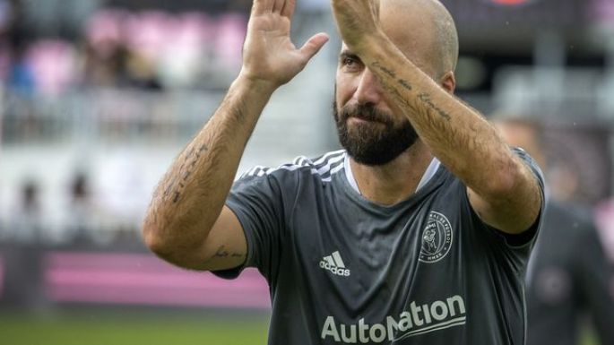 Higuaín jugó su último partido como profesional