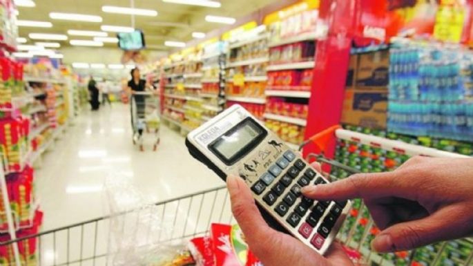 El consumo cayó un 20,4% en abril