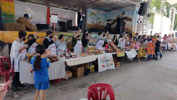 Las Fiesta del Dulce Casero tendrá tres jornadas de música en el Poli