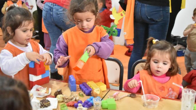 [GALERÍA DE FOTOS] Se está realizando la Feria de Alimentos en Villa Nueva
