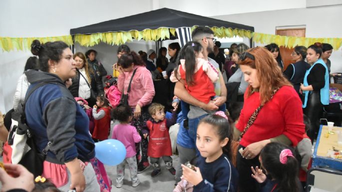 [GALERÍA DE FOTOS] Se está realizando la Feria de Alimentos en Villa Nueva