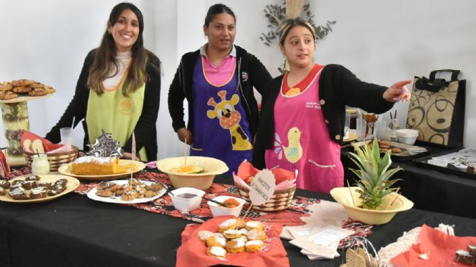 [GALERÍA DE FOTOS] Se está realizando la Feria de Alimentos en Villa Nueva