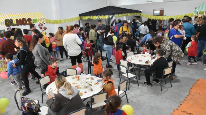 [GALERÍA DE FOTOS] Se está realizando la Feria de Alimentos en Villa Nueva