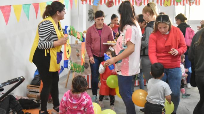 [GALERÍA DE FOTOS] Se está realizando la Feria de Alimentos en Villa Nueva