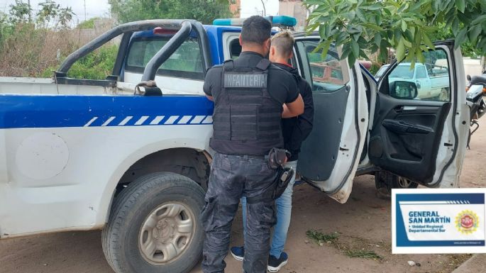 Fue detenido por amenazar y agredir a su pareja