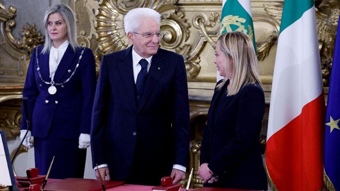 Meloni juró como premier