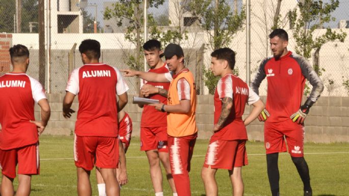 Bruno Martelotto no seguirá dirigiendo a Alumni