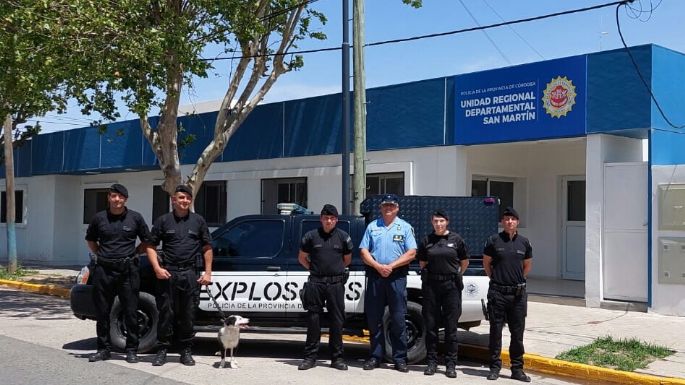 La División Brigada de Explosivos recibió un nuevo móvil policial