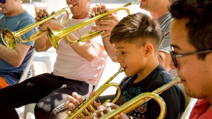 La Banda Escuela Municipal realizó un ensayo abierto