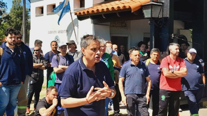 [Vídeos] "No vamos a dejar que ninguna empresa se instale en la Fábrica Militar"