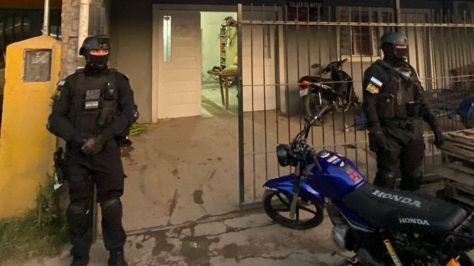 Detuvieron a tres personas y secuestraron más de 1500 dosis de drogas
