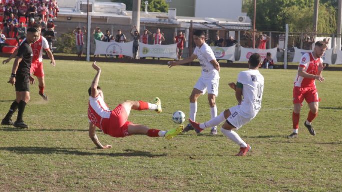 Alem y Atlético Ticino juegan para volver a prenderse