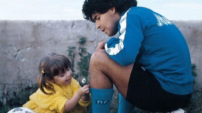 Dalma Maradona lanzó la canción más emotiva para Diego