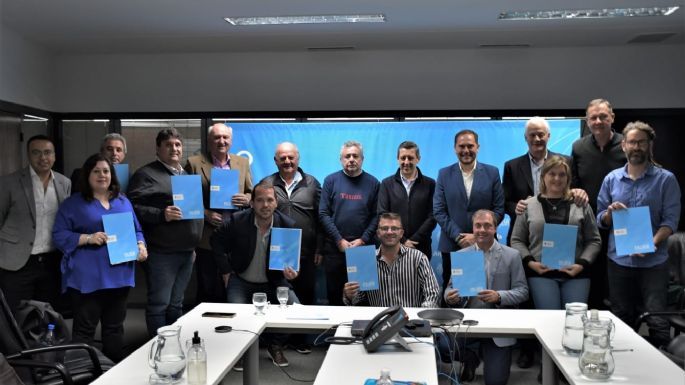 El municipio firmó un convenio para obras de saneamiento