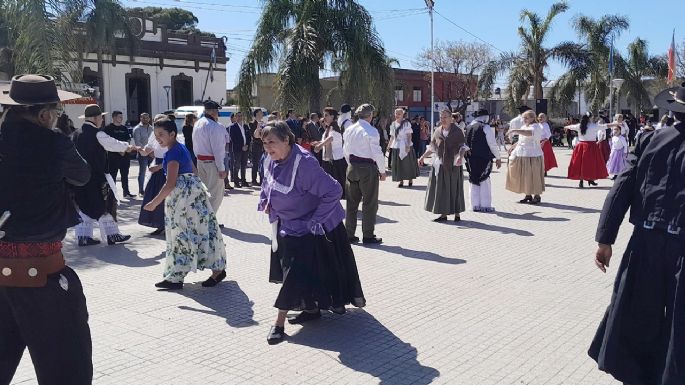 La ciudad festejó desde temprano y hasta la madrugada siguiente
