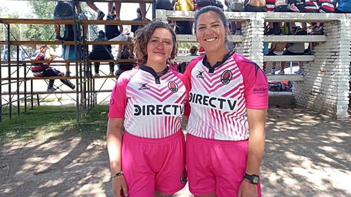 No solo juegan, también arbitran