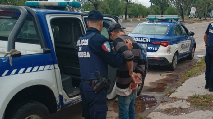 Un joven que merodeaba un inmueble abandonado fue detenido