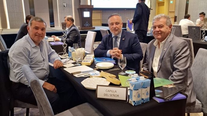 Villamarienses en Singapur