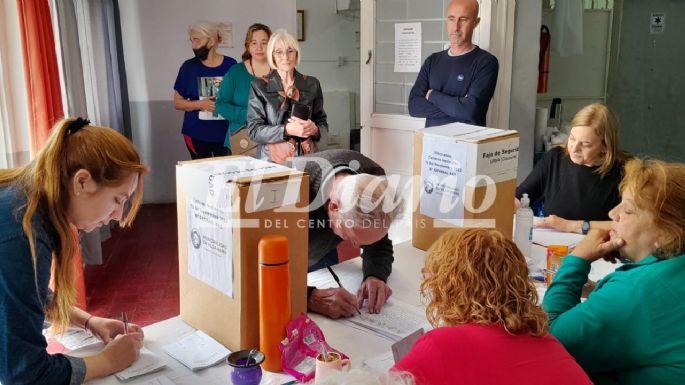 Iniciaron las votaciones en los centros vecinales