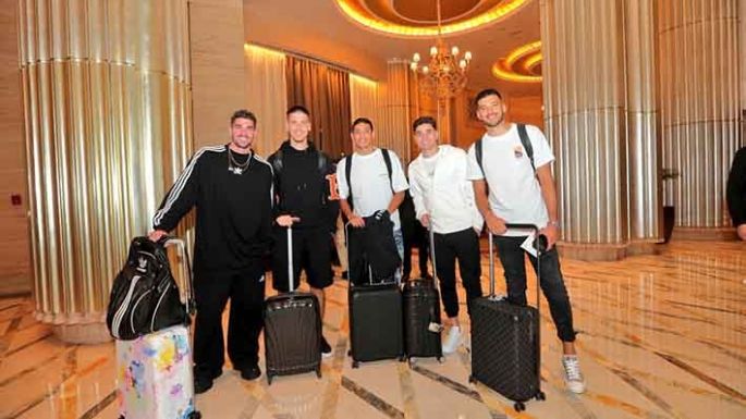 Messi jugó sin problemas, reapareció Dybala y un grupo llegó a Abu Dabi