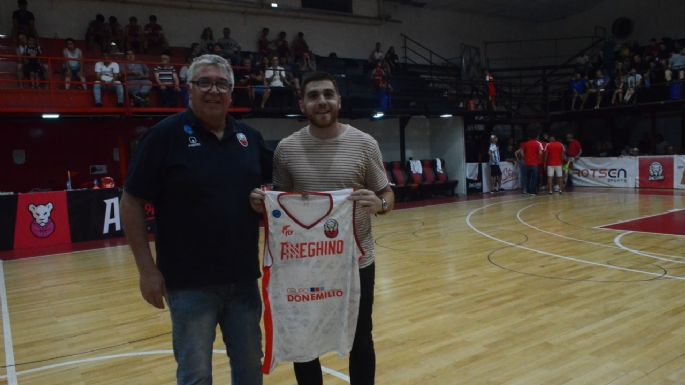 Ameghino sumó otro festejo en casa
