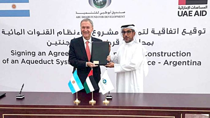 Acueductos troncales: Schiaretti firmó convenios en Abu Dabi