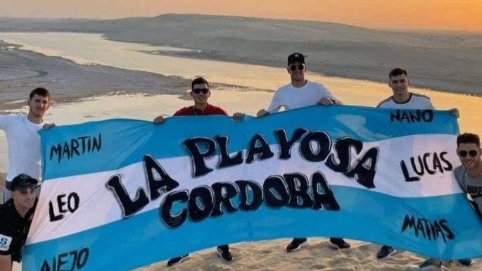 Banderazo, Maradona y varios hinchas de la ciudad y la región