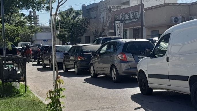 La ciudad se empezó a mover después del partido, con sus calles pintadas de celeste y blanco