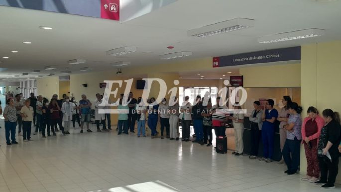 Sigue el reclamo en el Pasteur: hubo asamblea y mañana habrá paro y movilización